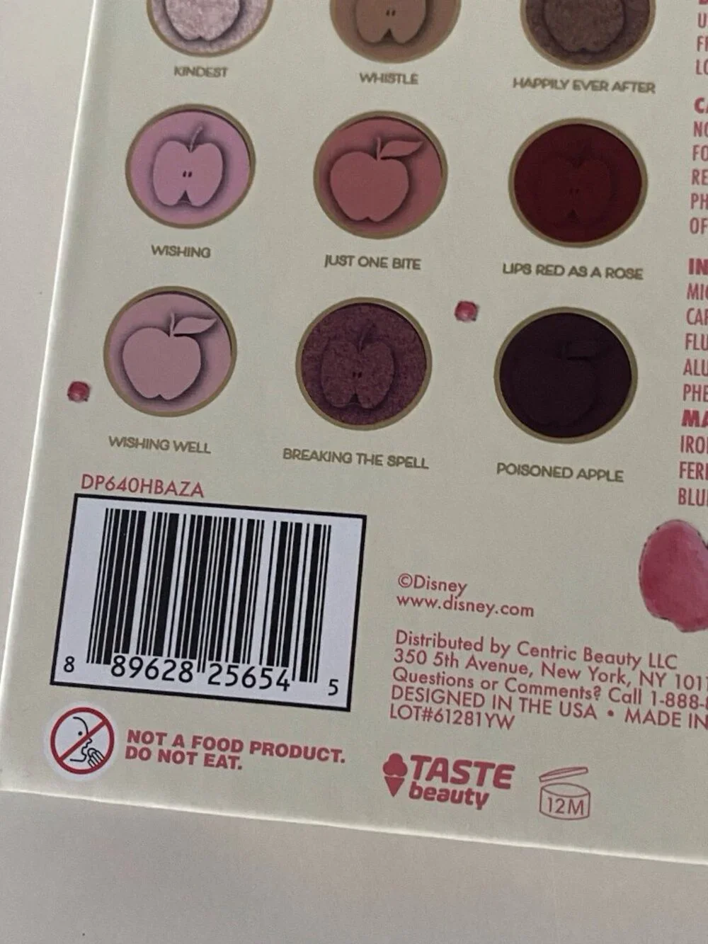 Taste Beauty Disney Snow White Eyeshadow Palette 9 Shades With Mirror NEW